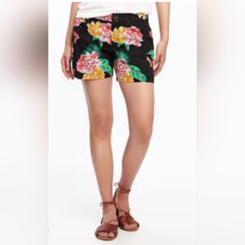Sz 10 Old Navy Floral Women's Shorts